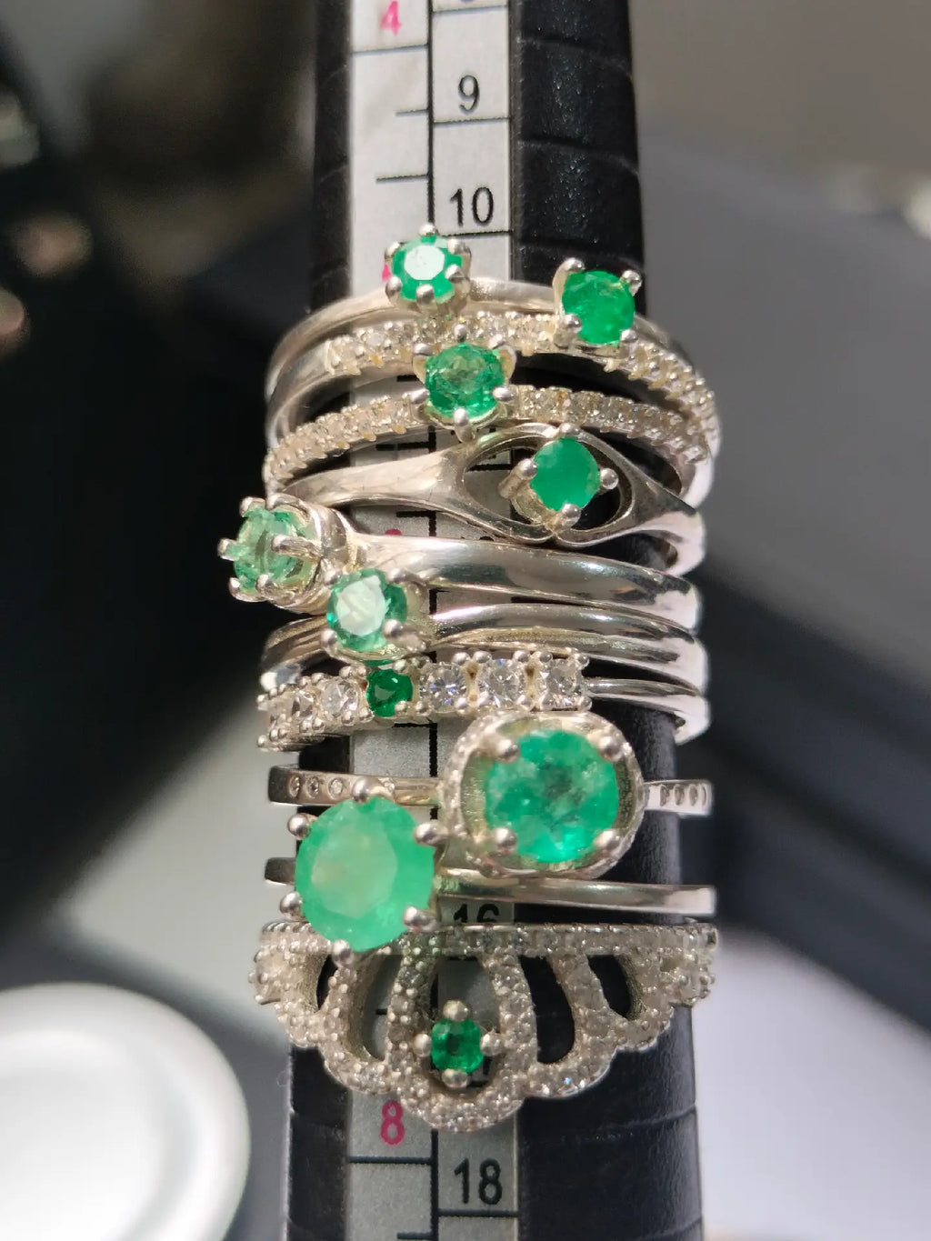 Anillos en Plata con Esmeralda Natural