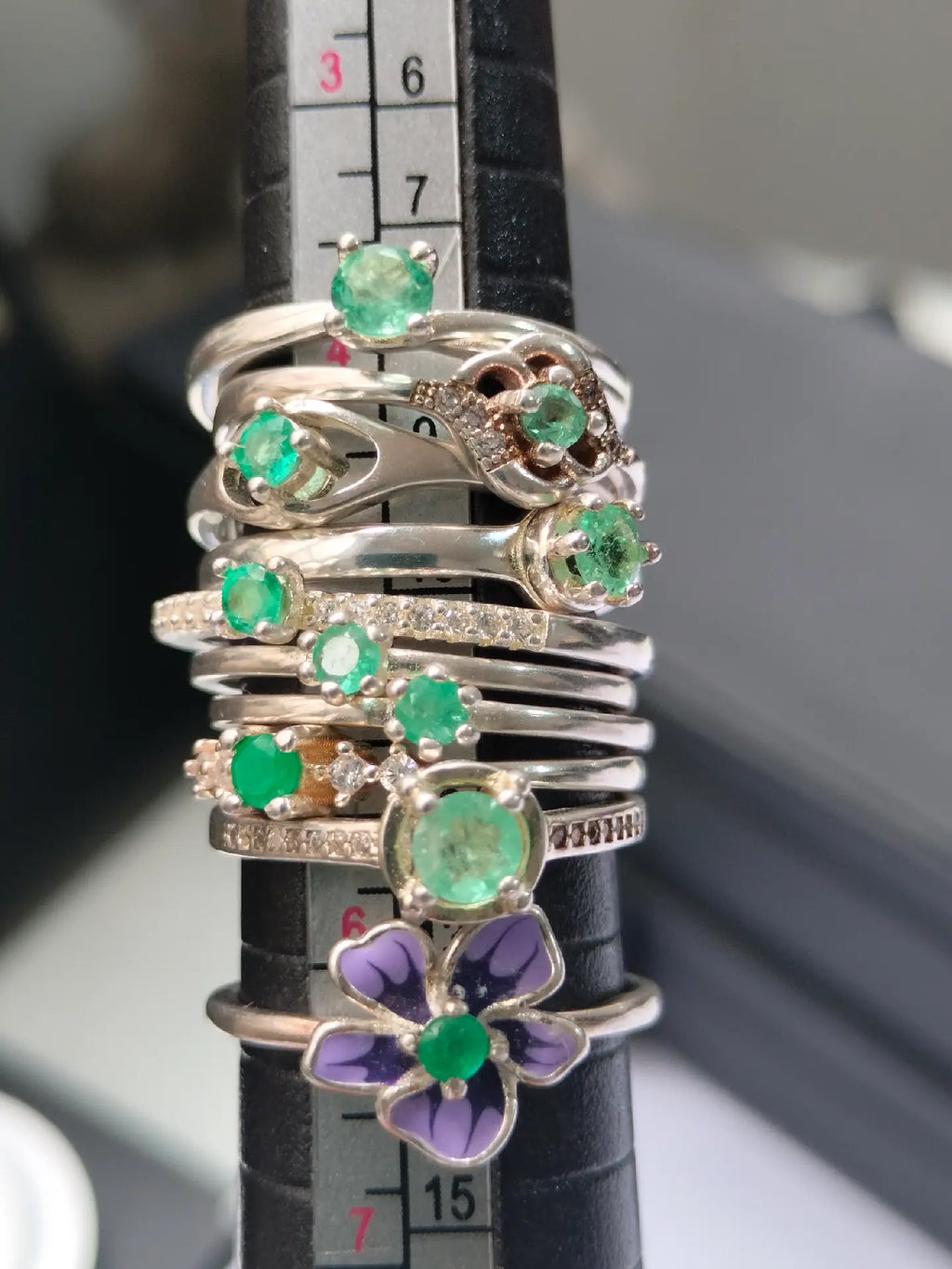 Anillos en Plata con Esmeralda Natural