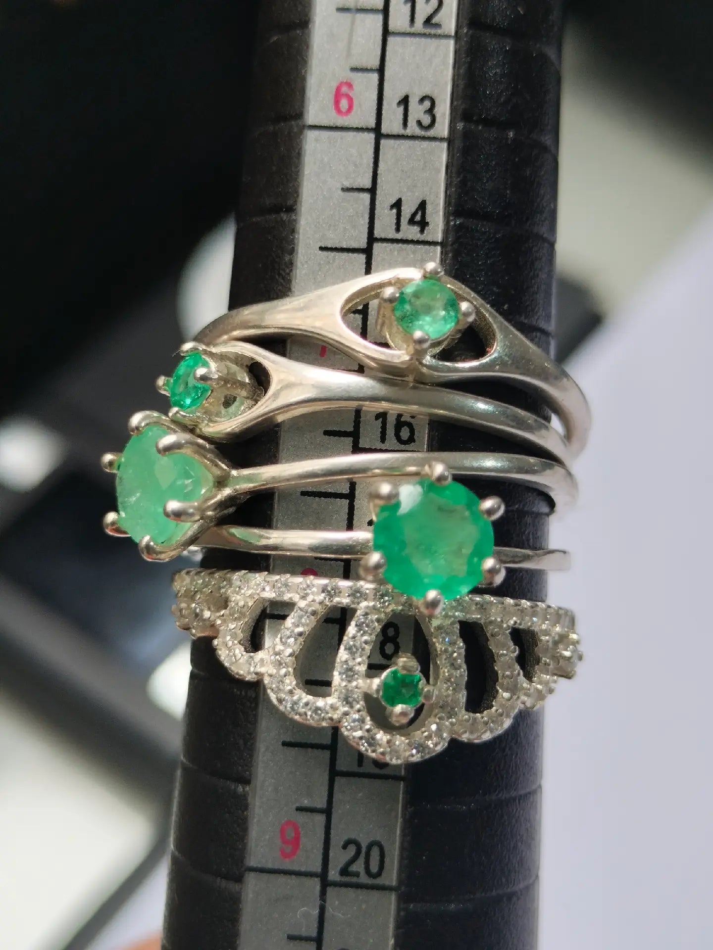Anillos en Plata con Esmeralda Natural